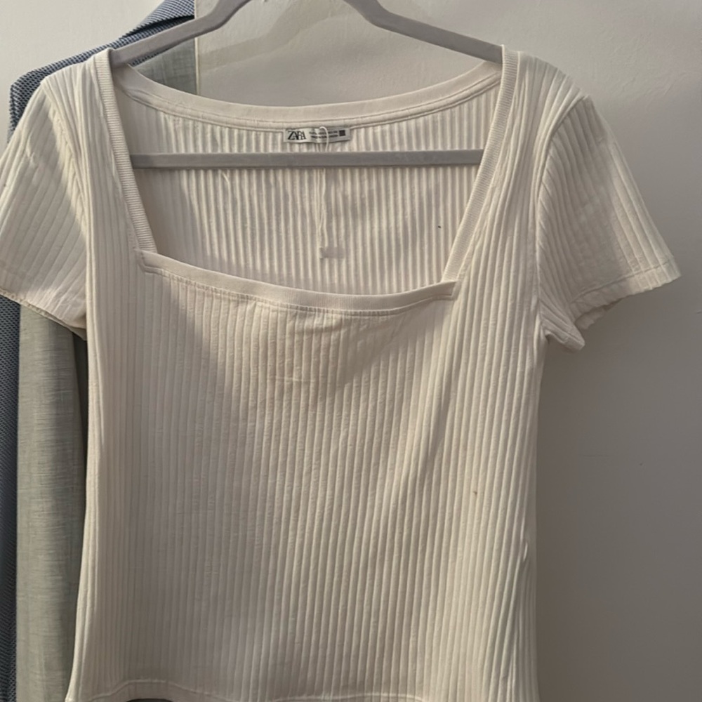 Zara White Ribbed Short Sleeve Top